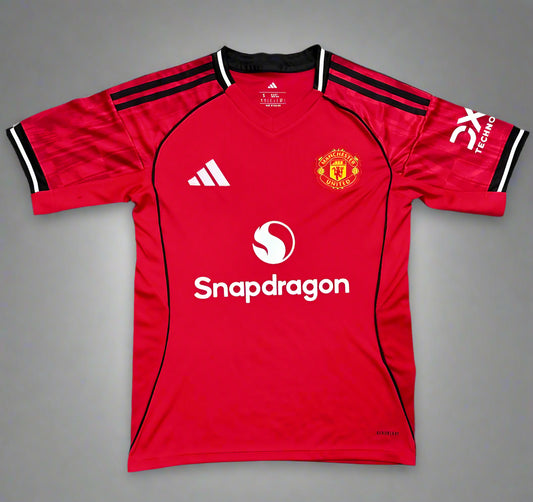 Manchester United 25-26 home shirt